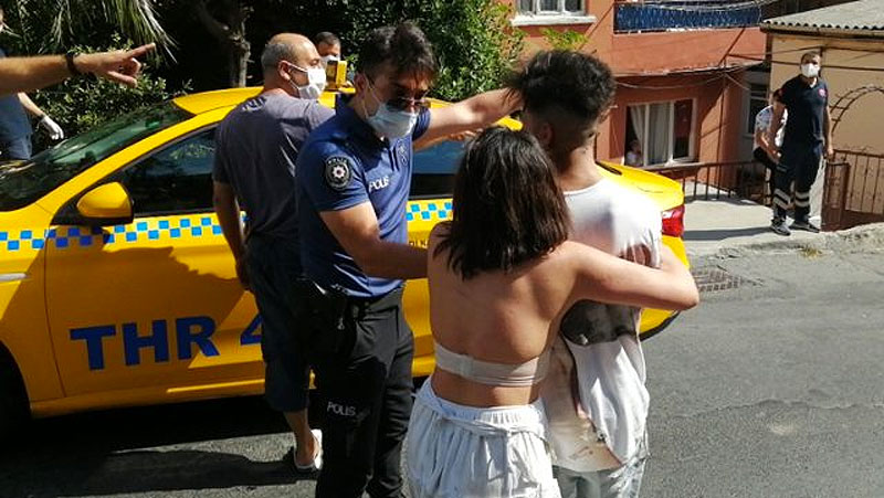 Kendisini darp eden sevgilisi için ortalığı birbirine kattı