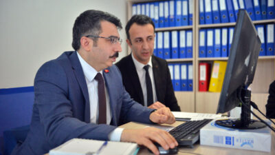 Yıldırım Belediyesi iş sahibi yapıyor