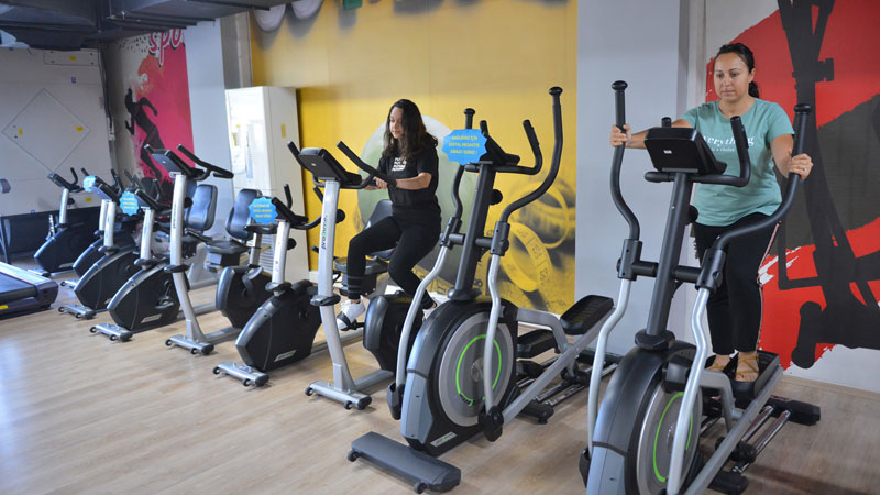 Yıldırım’da mesafeli spor