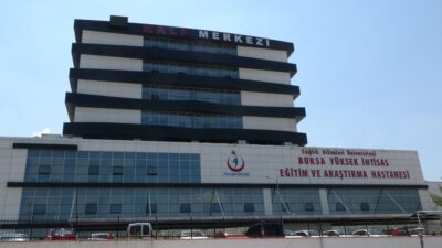 Bursa’da akıl almaz olay! Altın dişleri başkasına gitti