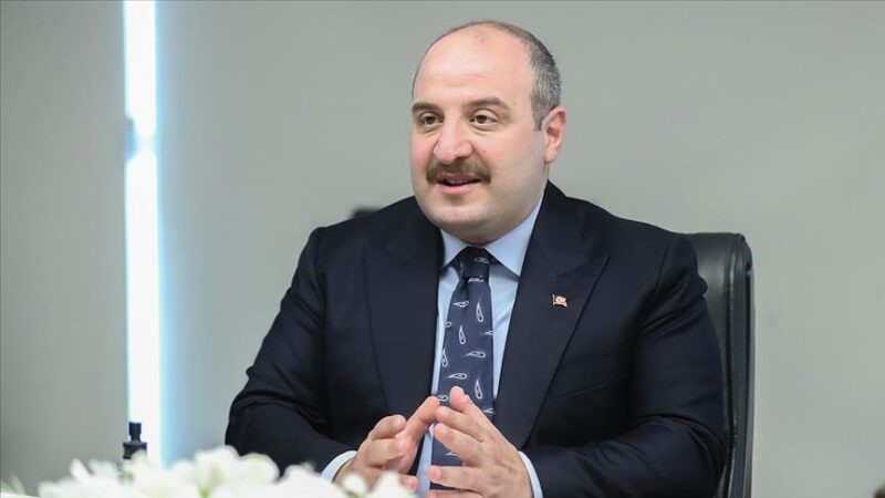 Bakan Varank: 2023’e giden süreçte somut hedefler belirledik Sanayi ve Teknoloji Bakanı Varank, "2023’e giden bu süreçte somut