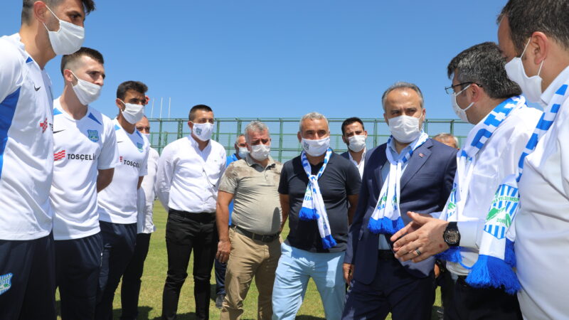 Bursa ekibine dev destek; Artık maçlarını orada oynayacak… Büyükşehir Belediye Başkanı Alinur Aktaş, 3.Lig'deki tek temsilcimiz Yıldırımspor'un yeni