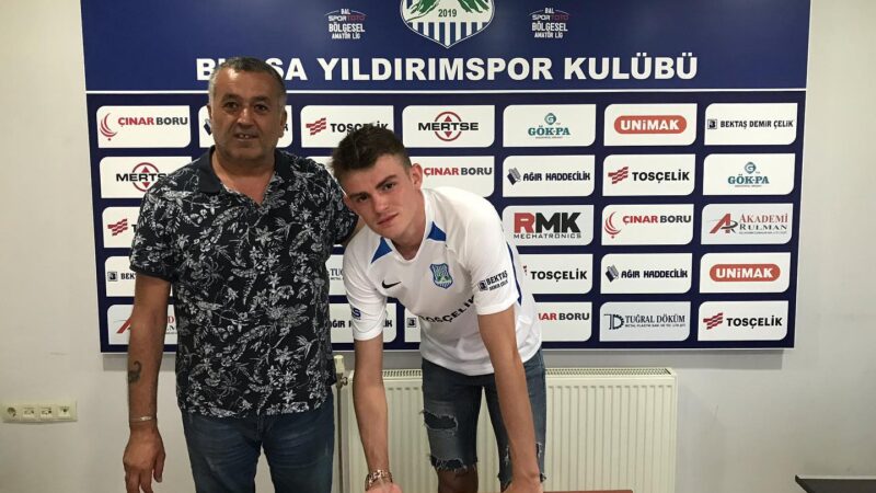 TFF 3. Lig'de mücadele etmeye hazırlanan Bursa Yıldırımspor transfer çalışmalarını