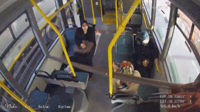 Bursa’da otobüste korku dolu anlar! Ölüm böyle teğet geçti