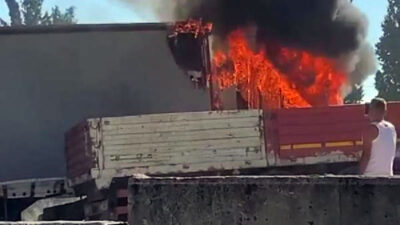 Bursa’da park halindeki TIR alev alev yandı