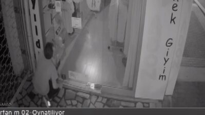 Bursa’da giyim mağazasına giren hırsız güvenlik kameralarını hesaba katmadı