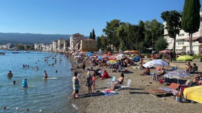 Bakan’ın uyarısına rağmen Bursa’da kurallar hiçe sayıldı