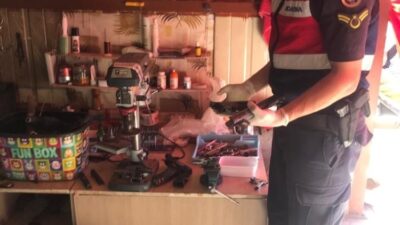 Bursa’da silah imalathanesine baskın