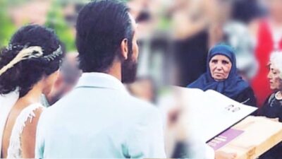 Ünlü oyuncunun babaannesi koronavirüse yakalandı