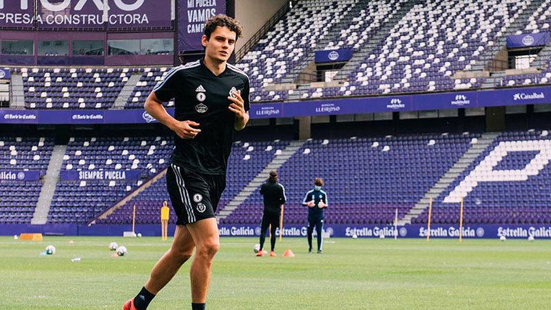 Bursasporlu eski futbolcu Enes Ünal, transferinden milli takıma, Süper Lig'den