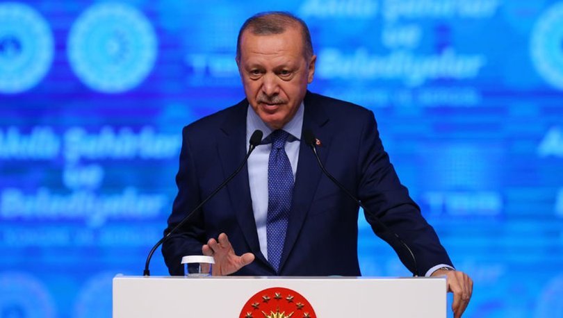 Cumhurbaşkanı Erdoğan: CHP’ye geçen belediyeler intikam alma hevesinde… Cumhurbaşkanı Erdoğan: CHP’ye geçen belediyeler intikam alma hevesinde…