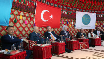 Devletin zirvesi Ahlat’ta