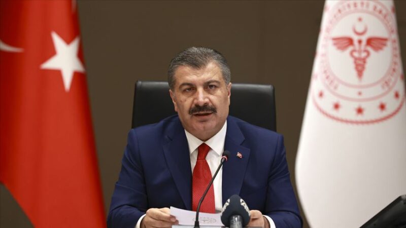 Sağlık Bakanı Fahrettin Koca Türkiye'nin günlük koronavirüs tablosunu açıkladı.