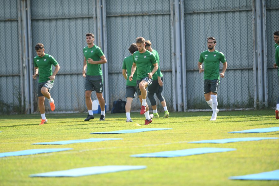 Bursaspor’un gençleri azimli… Bursaspor’un gençleri azimli…