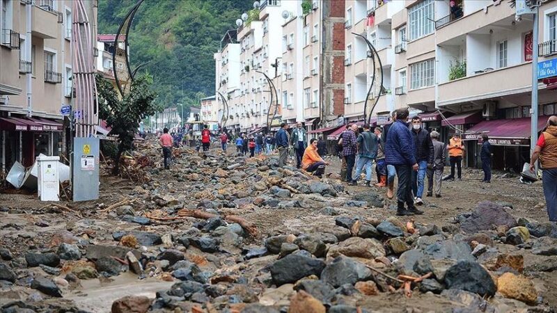 Afet bölgesindeki elektrik faturaları ertelendi… Giresun'da yaşanan sel felaketi sonrası Enerji ve Tabii Kaynaklar Bakanı