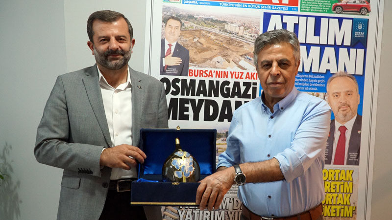 Gürsu Belediye Başkanı Mustafa Işık, Olay Medya'yı yeni yerinde ziyaret