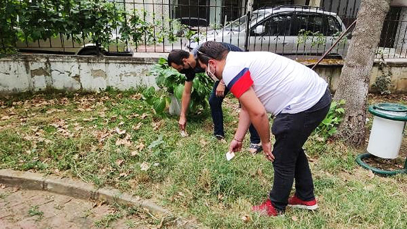 Bursa’da yolda buldular! Her yerde sahibini arıyorlar