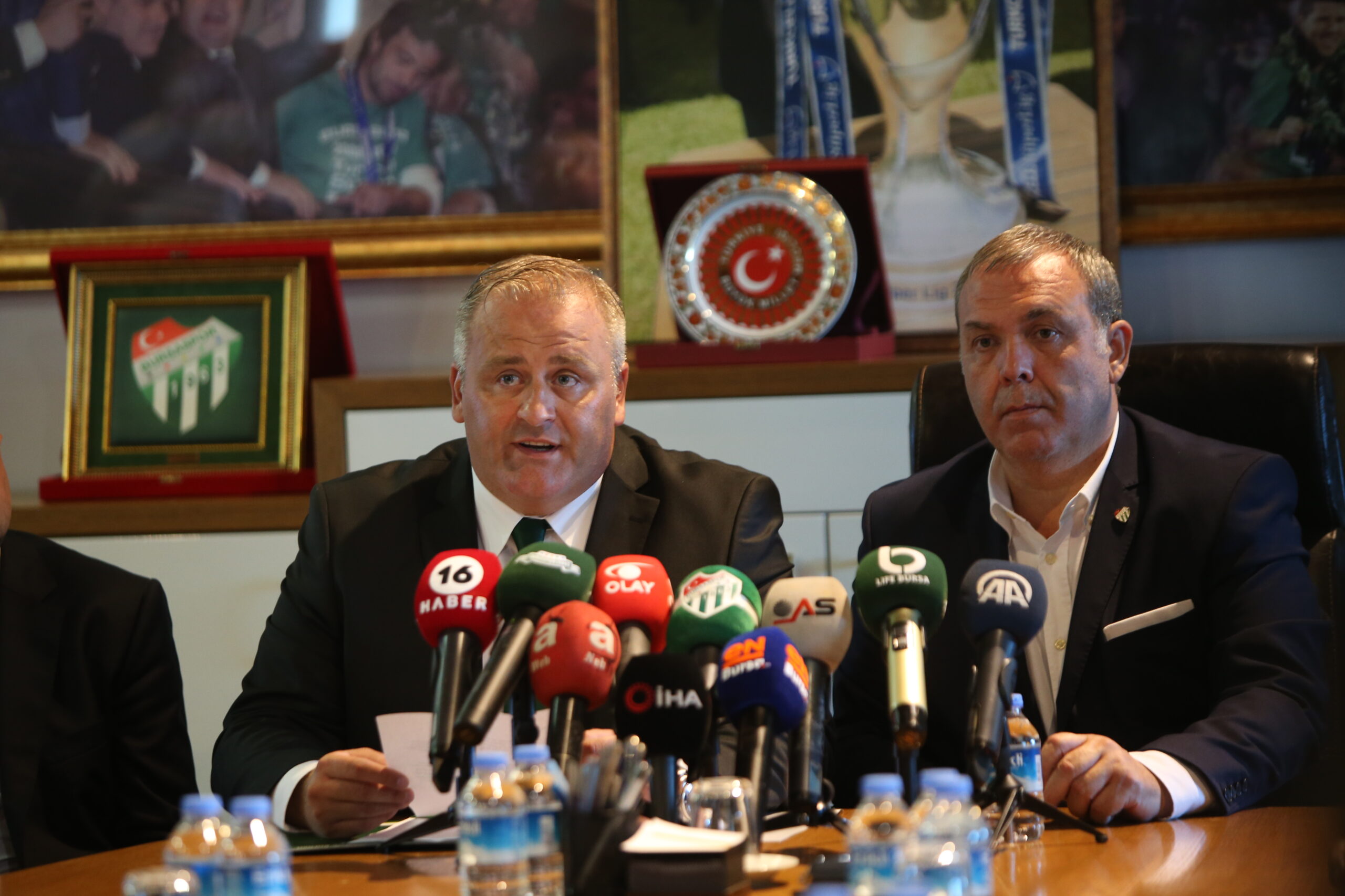 Bursaspor’da flaş gelişme! Kamat mazbatayı almadı…