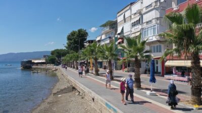 Kumla sahil yolu artık daha konforlu