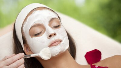 Düzenli Kullanımda Sivilce İzlerini Yok Edecek 3 Etkili Maske…