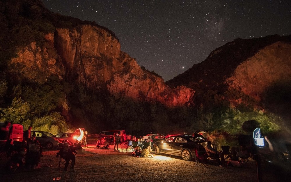 Bursa’da meteor yağmurunu izlemek için kilometrelerce yol geldiler