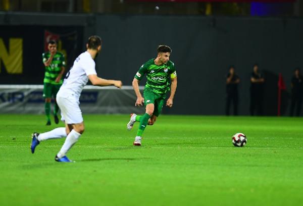 Bursaspor’a kötü haber! Sözleşmesini feshetti…