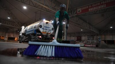 Osmangazi’de 24 saat hijyen mesaisi