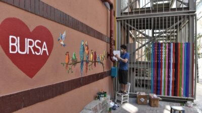 Osmangazi’nin sokakları sanatla renklendi