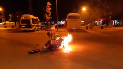Bursa’da seyir halindeki motosiklet alev alev yandı