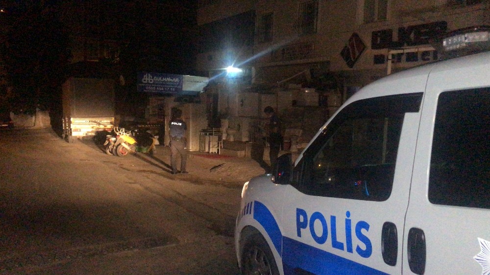 Bursa’da tartışma kanlı bitti: 1 ölü, 2’si polis 3 yaralı