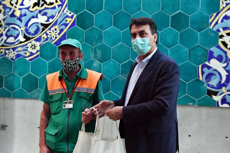 Herkese örnek olmuştu! Bursalı temizlik işçisinin borcu kapatıldı Herkese örnek olmuştu! Bursalı temizlik işçisinin borcu kapatıldı