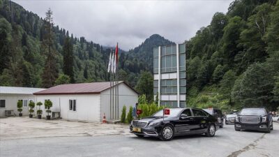 Cumhurbaşkanı Erdoğan Ayder Yaylası’nda incelemelerde bulundu