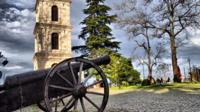 Tophane’de hummalı çalışma… Ay sonunda bitecek…