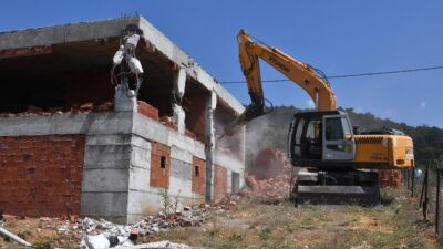 Uludağ kaçak yapılardan temizleniyor