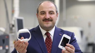 Bakan Varank: Milli elektronik kelepçe eylülde Adalet Bakanlığına teslim edilecek