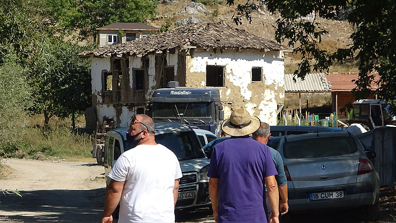 ‘Entel köy Efe köye karşı’ filmi Bursa’da gerçek oldu