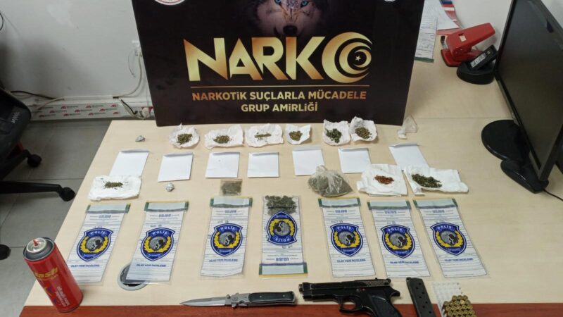 Bursa polisi affetmedi! 2 saatin sonunda… Bursa'da belirledikleri noktada izleme yapan Gemlik İlçe Emniyet Müdürlüğü Asayiş