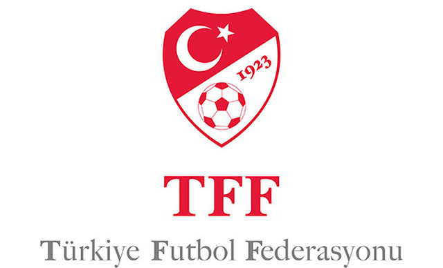 TFF, 3 hakemin Covid-19 testinin pozitif olduğunu açıkladı TFF, 3 hakemin Covid-19 testinin pozitif olduğunu açıkladı