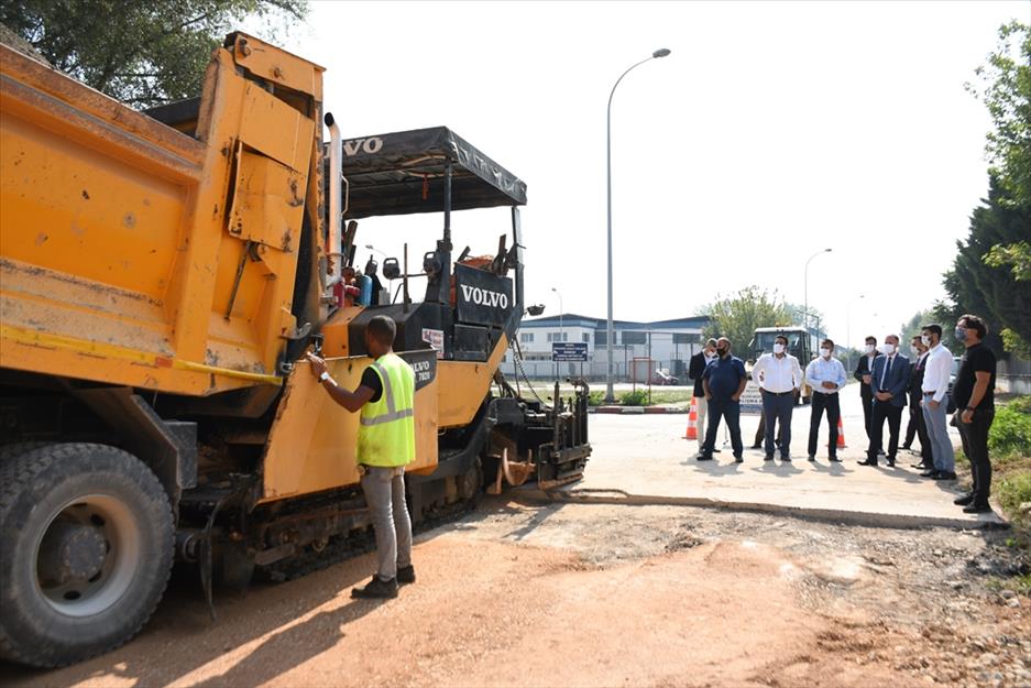 İnegöl beton yollar ile kaplanmaya devam ediyor İnegöl beton yollar ile kaplanmaya devam ediyor