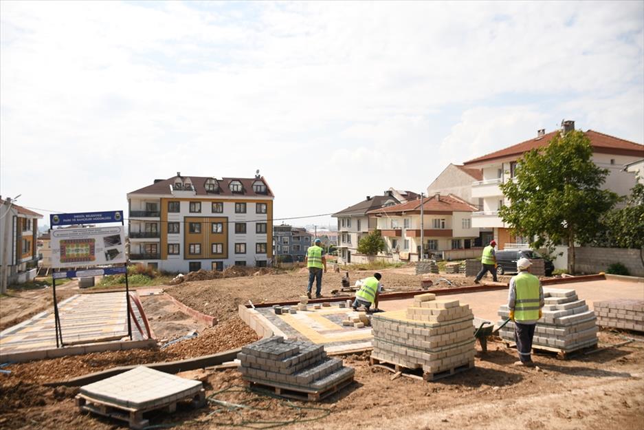 Yeni Mahalle’de 28 araçlık otoparkın yapımı sürüyor