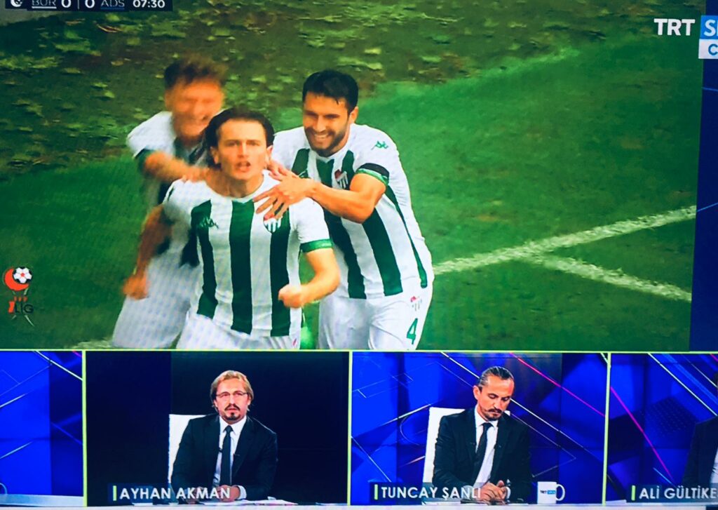 Haftanın golünü yeğenine yazdı! Haftanın golünü yeğenine yazdı!