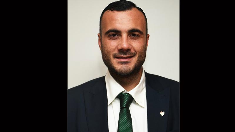 Hacıoğulları gitti geldi