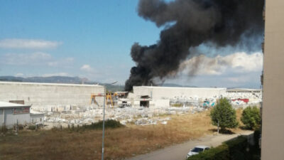 Bursa’da geri dönüşüm tesisinde yangın