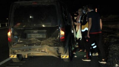 Elazığ’da 3 araç birbirine girdi: 10 yaralı