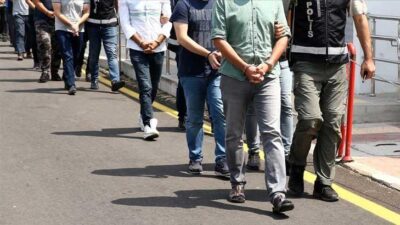 ‘Kullanışlı budala’ ile deşifre!