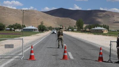 Tehlike çanları! 9 köy ile 4 mezra karantinaya alındı!