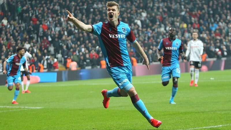 Trabzonspor, golcü oyuncu Alexander Sörloth'un transferi için RB Leipzig ile