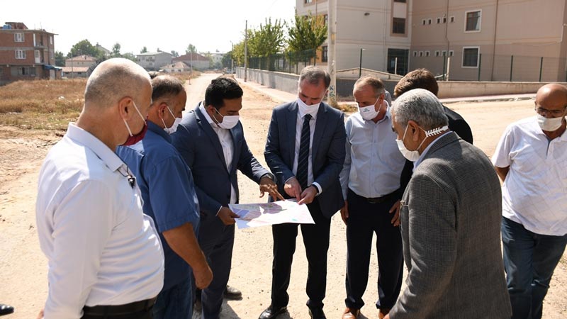 ‘Her mahallemizde güzel güzel alanlar oluşturacağız’