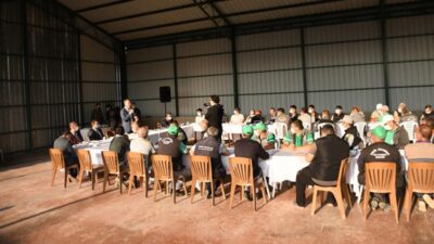 Başkan Taban park ve bahçeler personeliyle buluştu