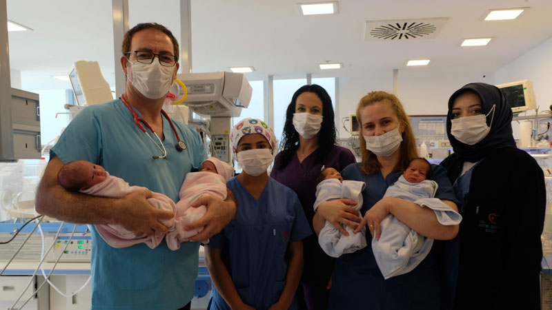 Bursa’da dördüz bebek sevinci